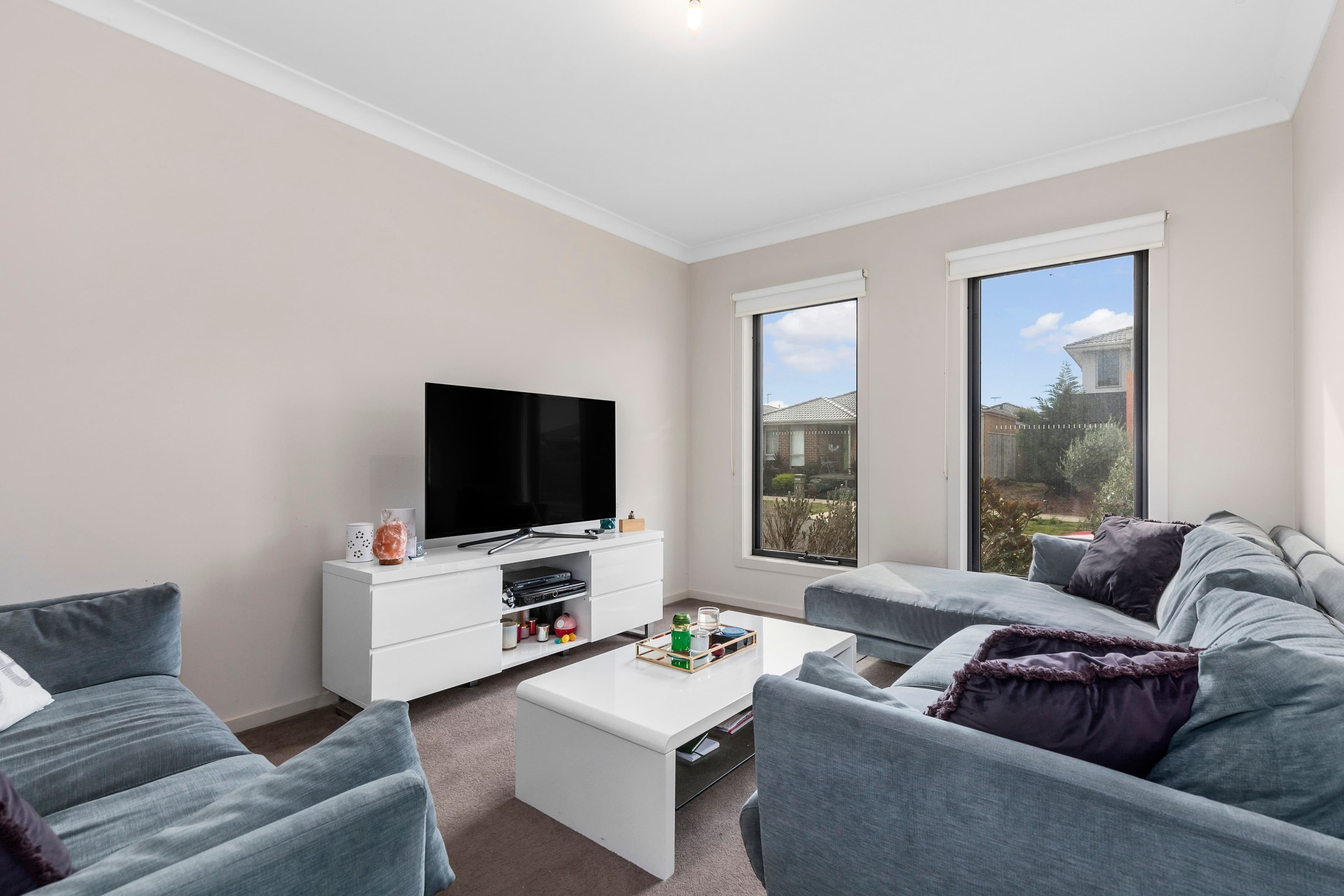 22 Licodia Parade, Mernda VIC 3754, Mernda - Thumbnail 2