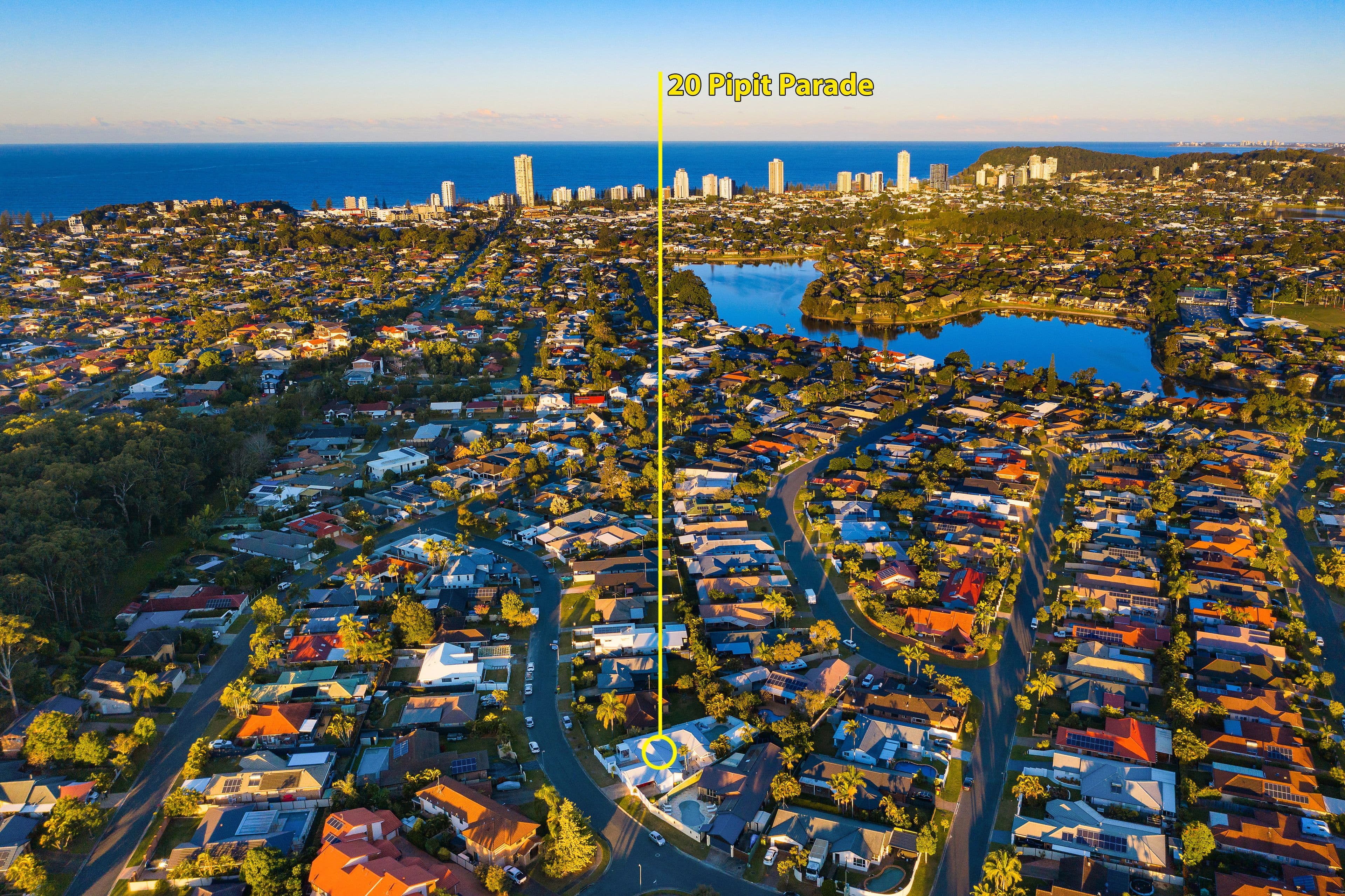 20 Pipit Parade, Burleigh Waters QLD 4220, Burleigh Waters - Thumbnail 2