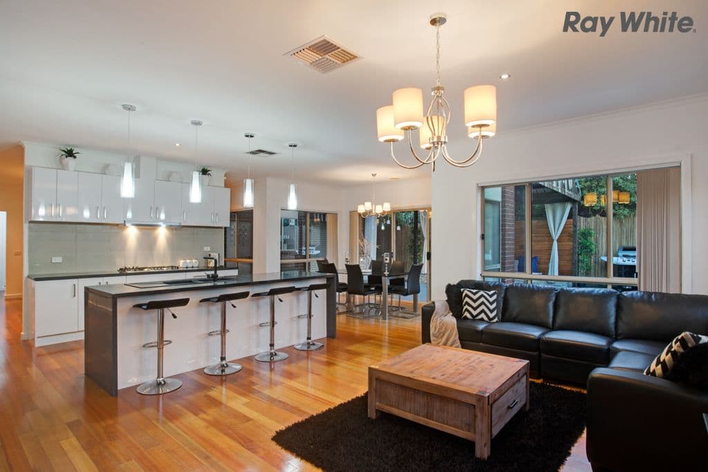 3 Reay Drive, Craigieburn VIC 3064, Craigieburn - Thumbnail 3