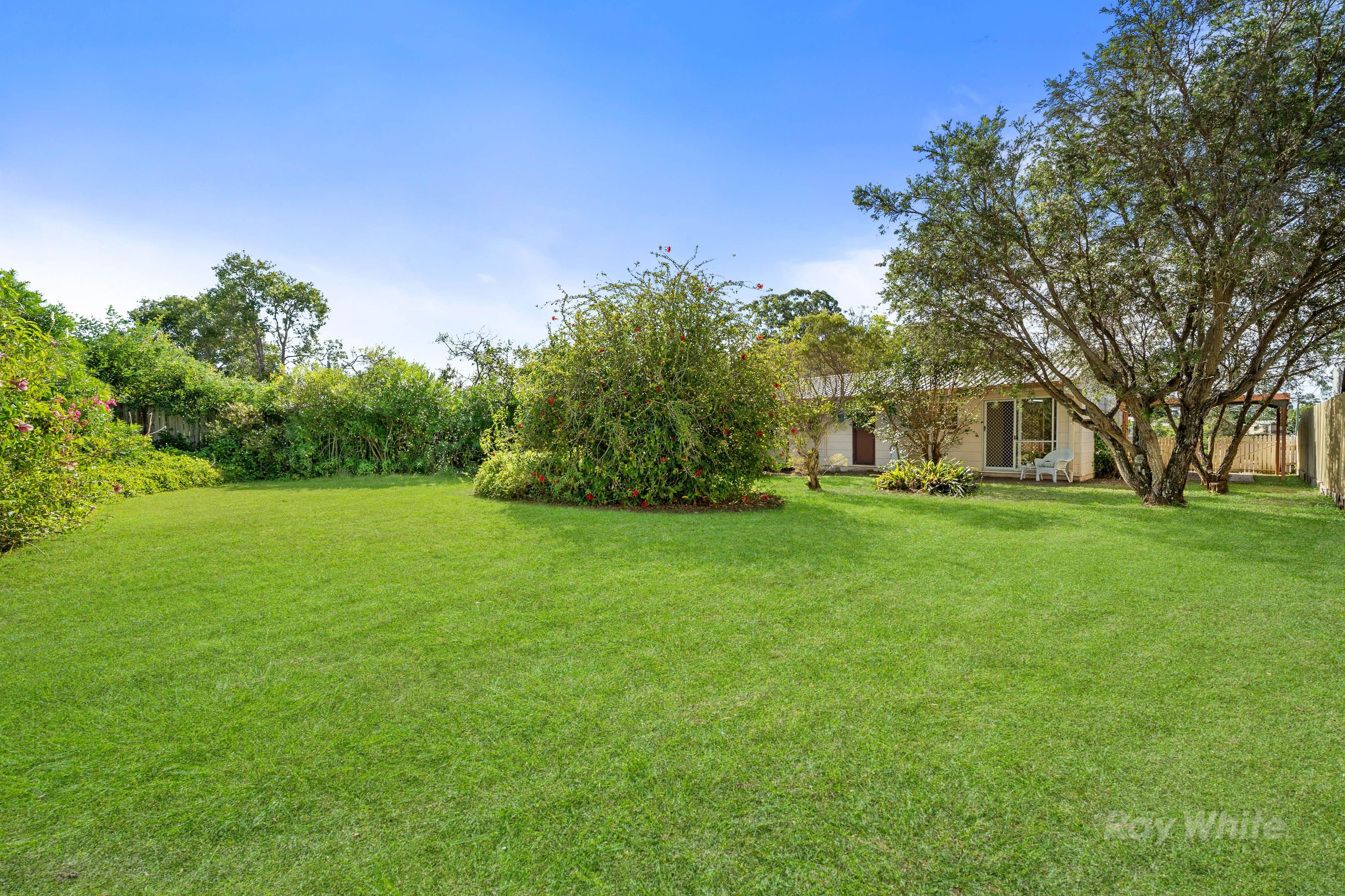 6 Yolla Street, Eagleby QLD 4207, Eagleby - Thumbnail 4