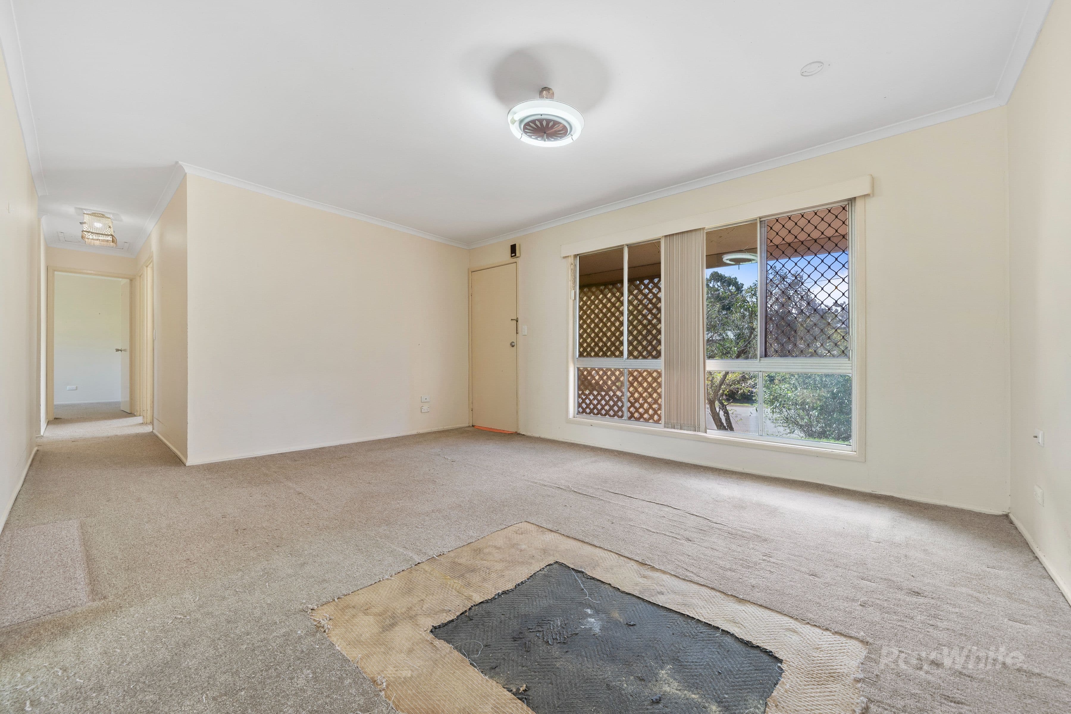 6 Yolla Street, Eagleby QLD 4207, Eagleby - Thumbnail 7
