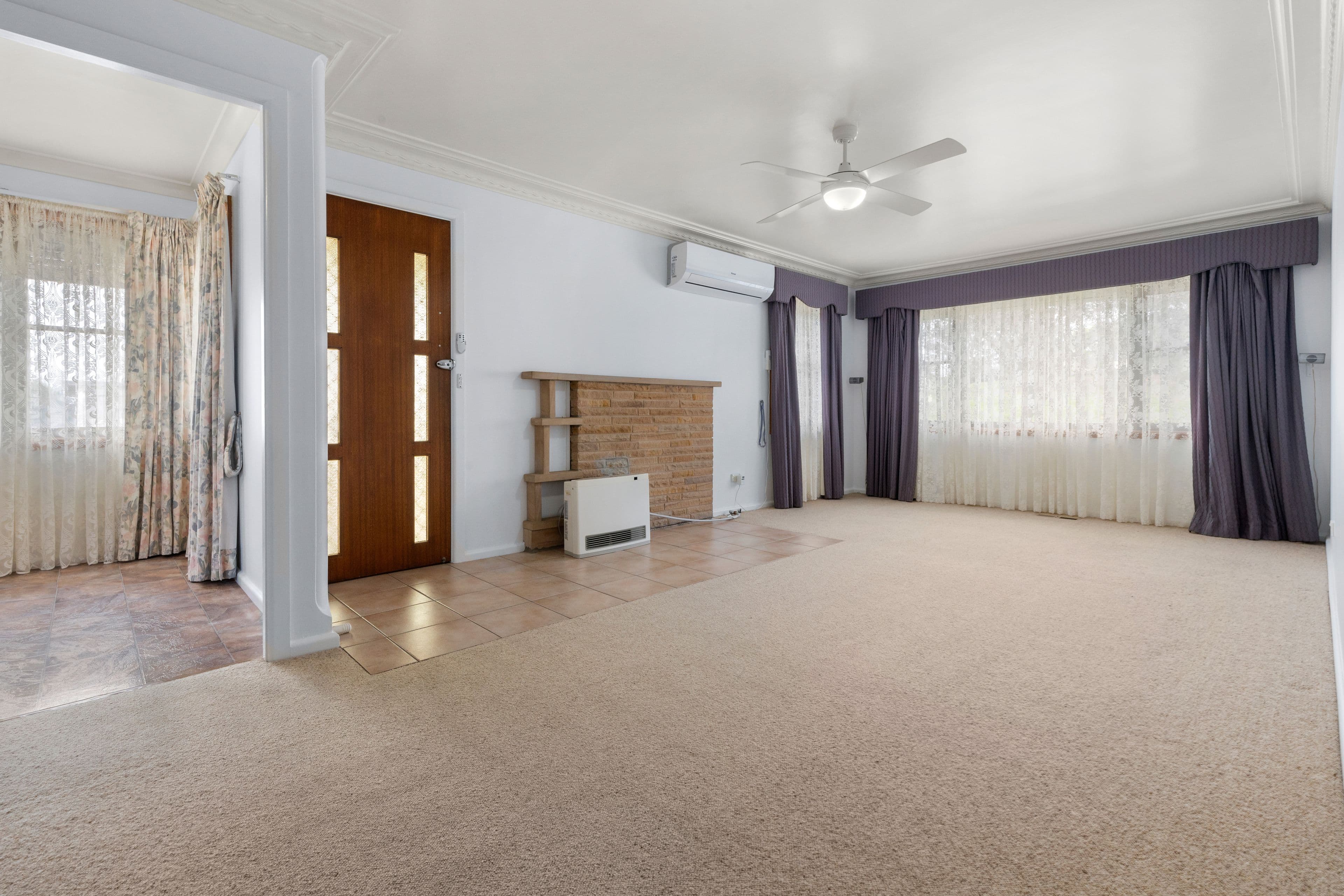 4 Davies Crescent, Goulburn NSW 2580, Goulburn - Thumbnail 2