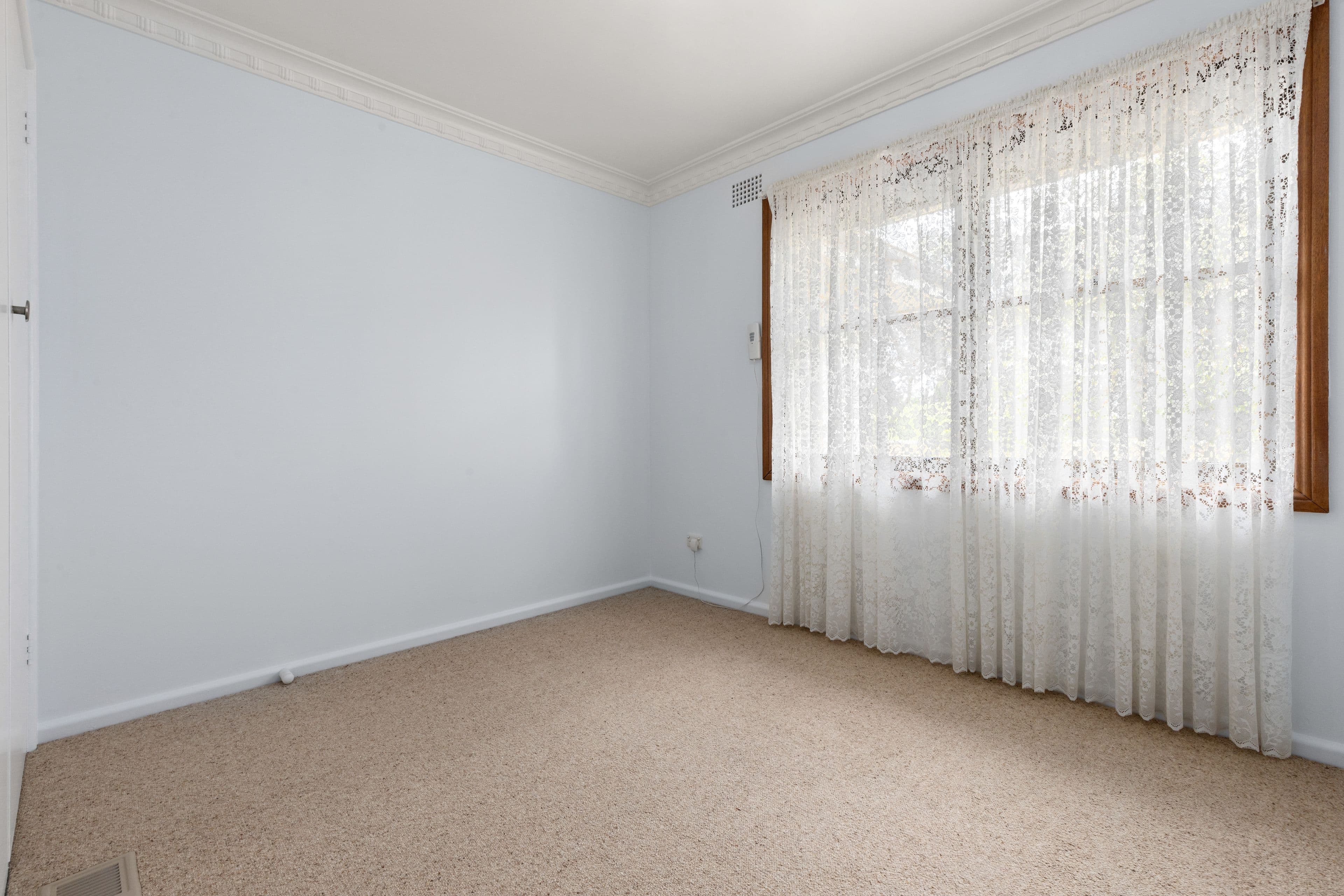 4 Davies Crescent, Goulburn NSW 2580, Goulburn - Thumbnail 7
