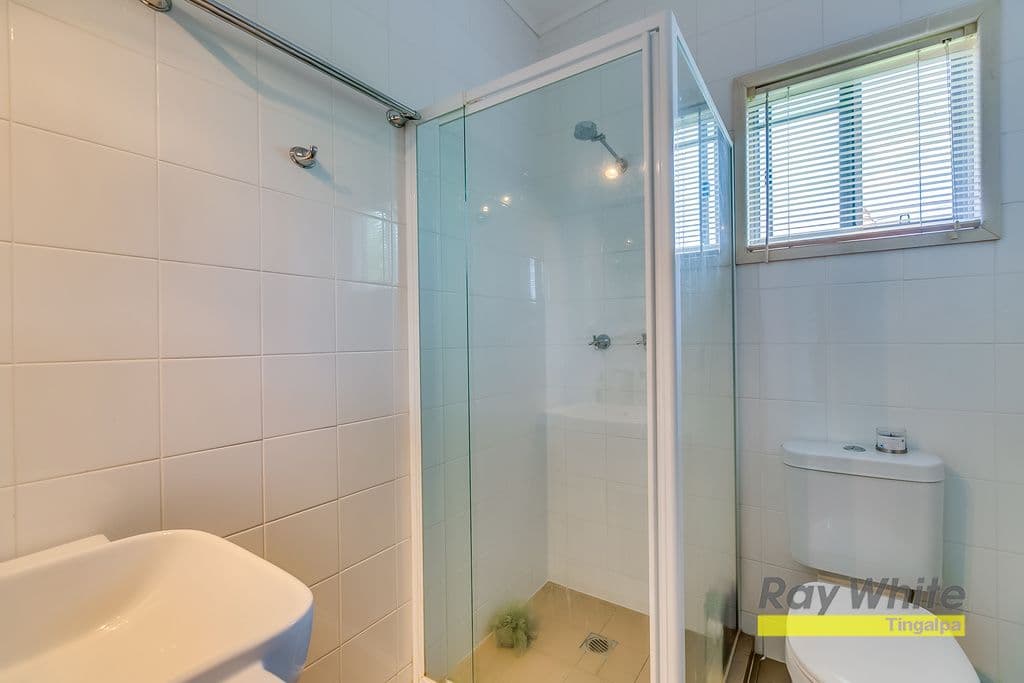 11 Leon Street, Thorneside QLD 4158, Thorneside - Thumbnail 5