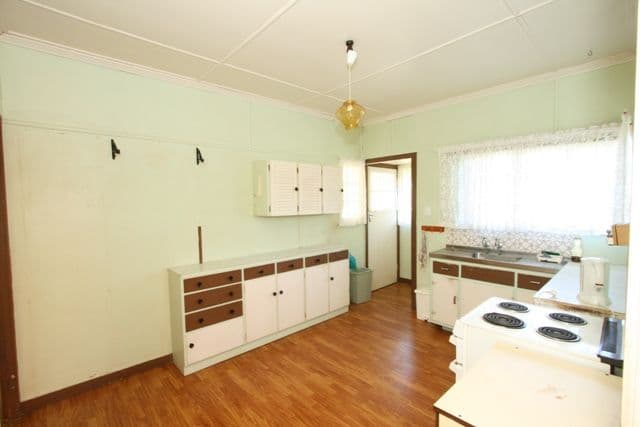 143 Britannia Avenue, MORNINGSIDE QLD 4170, Morningside - Thumbnail 3