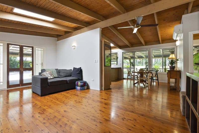 10 Kensleigh Avenue, Bellmere - Thumbnail 7