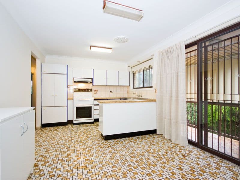 37 Birra Street, CHERMSIDE WEST QLD 4032, Chermside West - Thumbnail 3