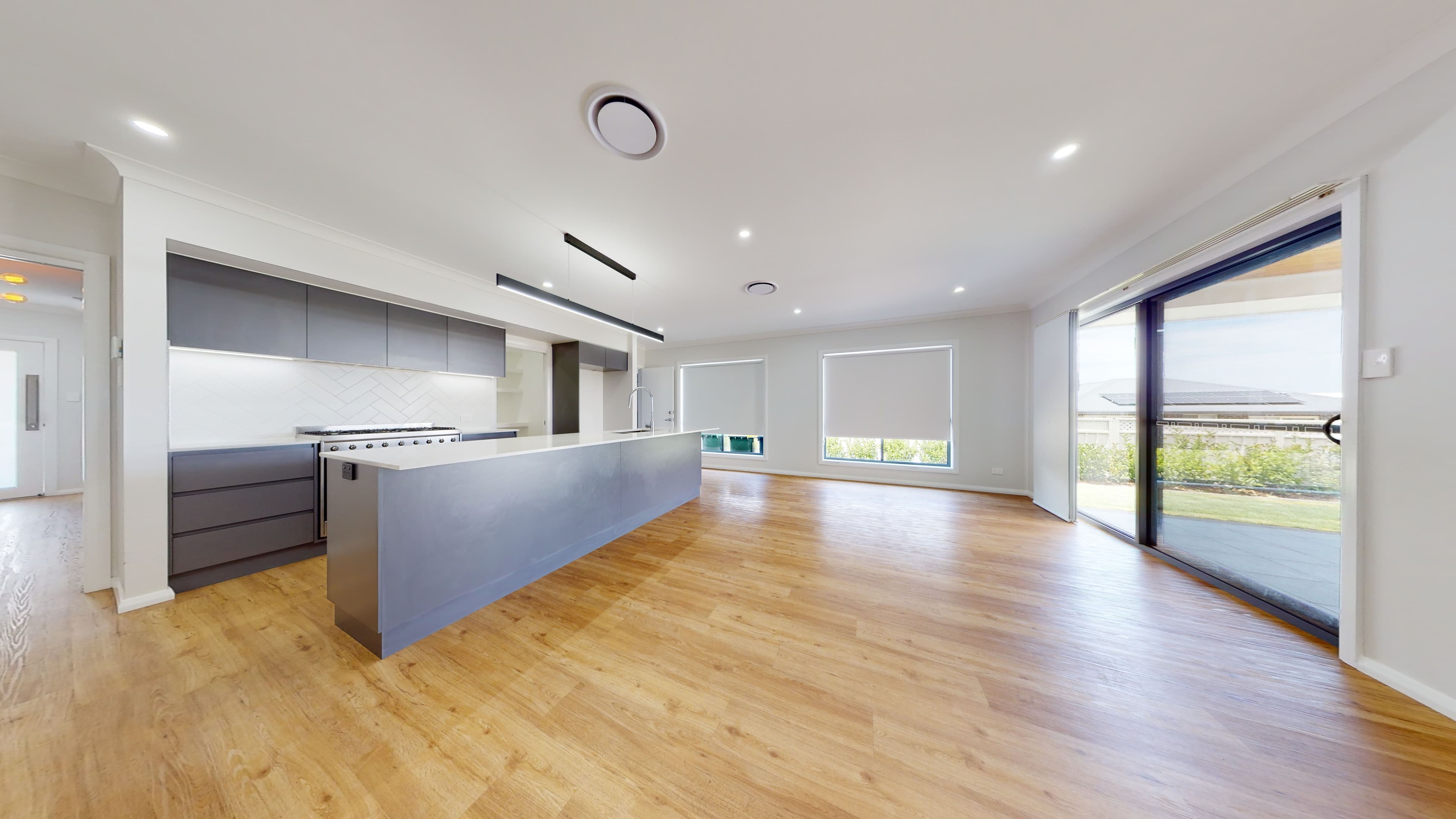 4 Lesmurdie Parade, Dubbo NSW 2830, Dubbo - Thumbnail 2