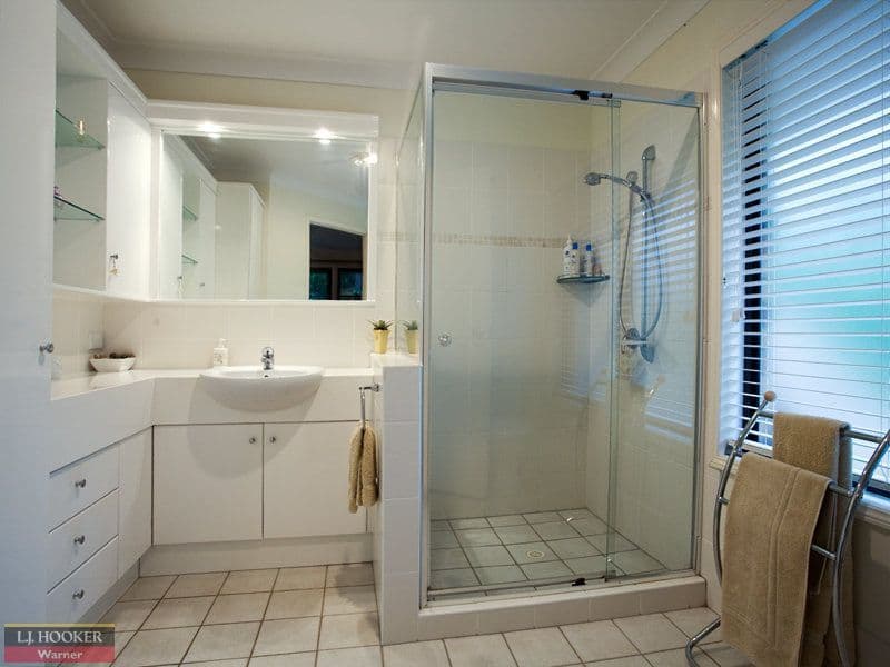 34 Cashmere Lane, Cashmere QLD 4500, Cashmere - Thumbnail 3