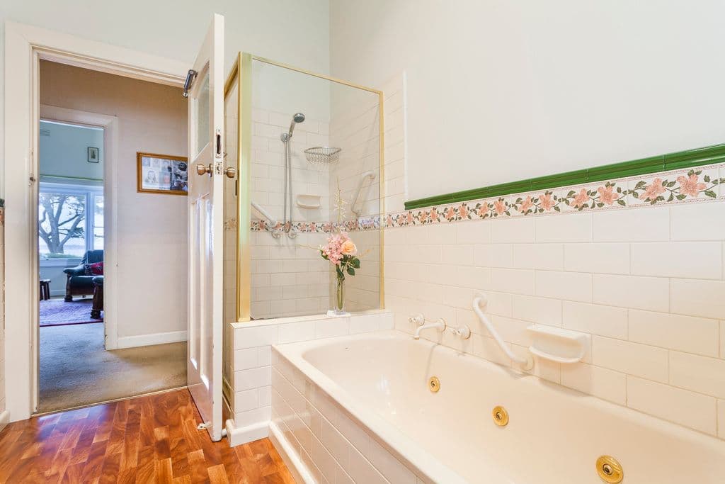 57 The Esplanade, NORTH SHORE VIC 3214, North Shore - Thumbnail 8