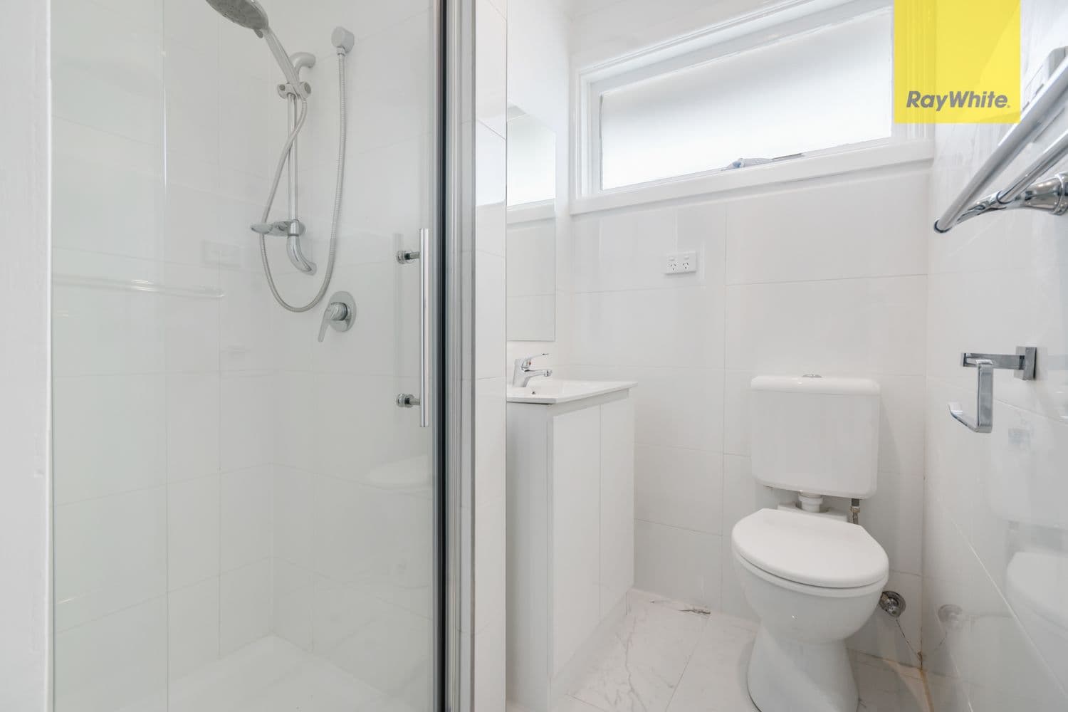 22 Exell Avenue, Melton South VIC 3338, Melton South - Thumbnail 4