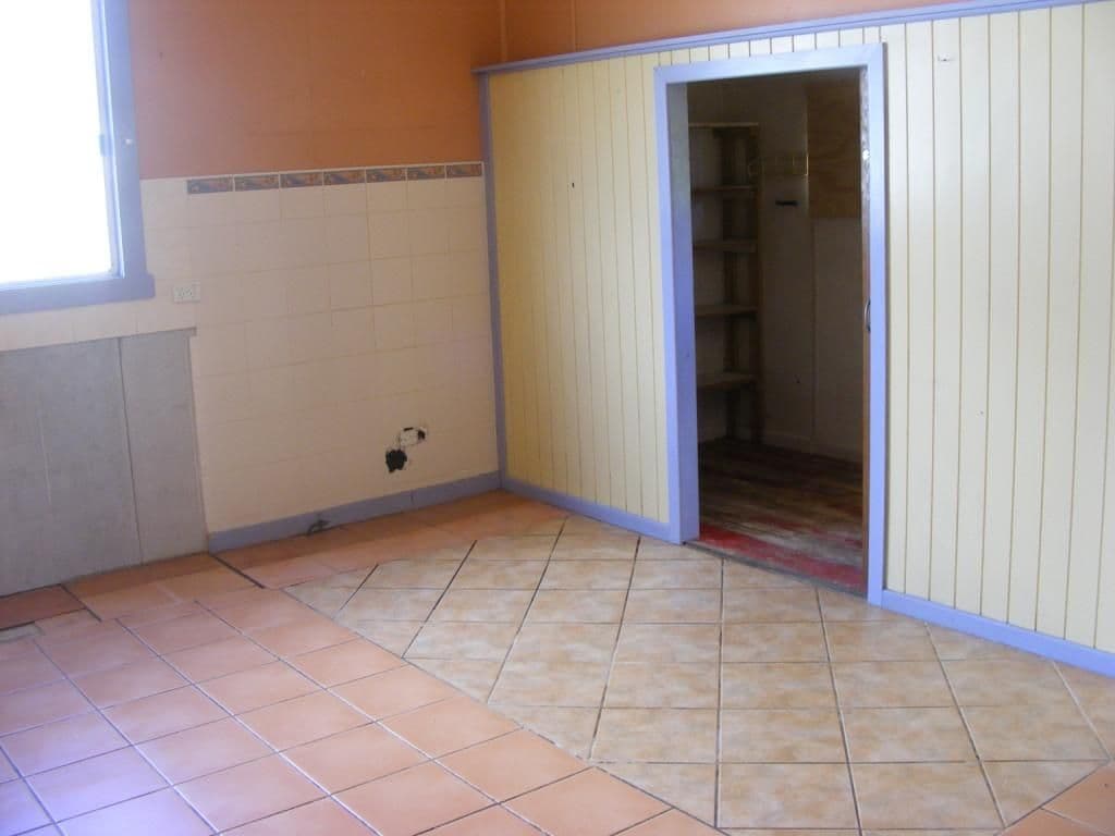 11 Gipps, NANANGO QLD 4615, Nanango - Thumbnail 6