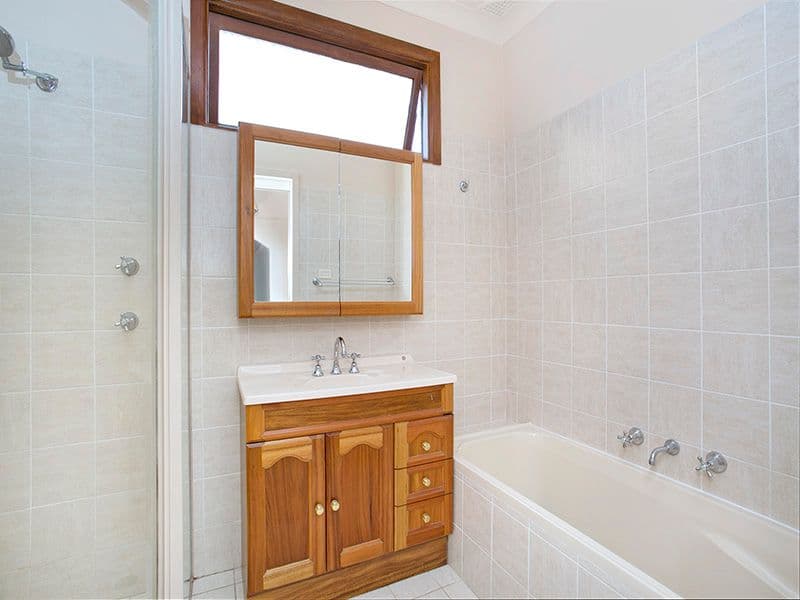 30 Eighth Avenue, JANNALI NSW 2226, Jannali - Thumbnail 3