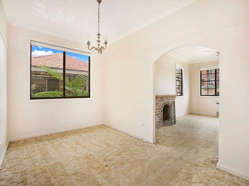 30 Eighth Avenue, JANNALI NSW 2226, Jannali - Thumbnail 4