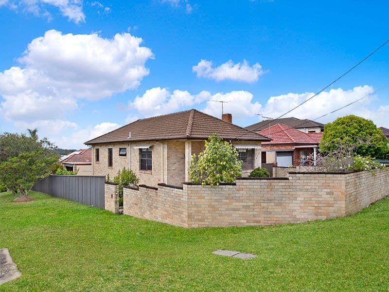 30 Eighth Avenue, JANNALI NSW 2226, Jannali - Thumbnail 5
