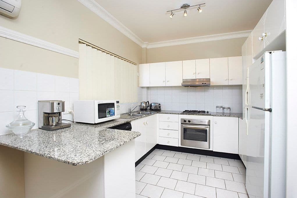 25 Parkside Lane, WESTMEAD NSW 2145, Westmead - Thumbnail 3