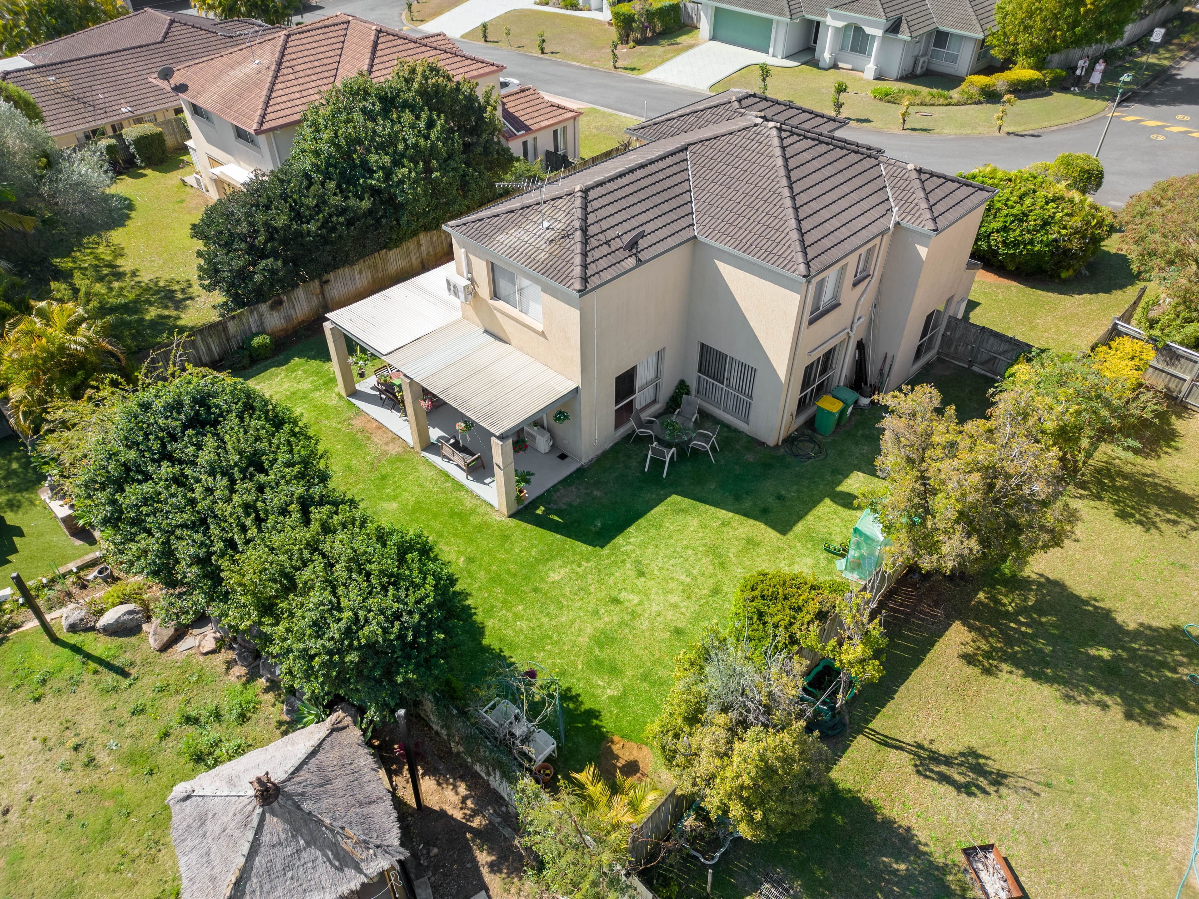 8 John Paul Drive, Daisy Hill QLD 4127, Daisy Hill - Thumbnail 2