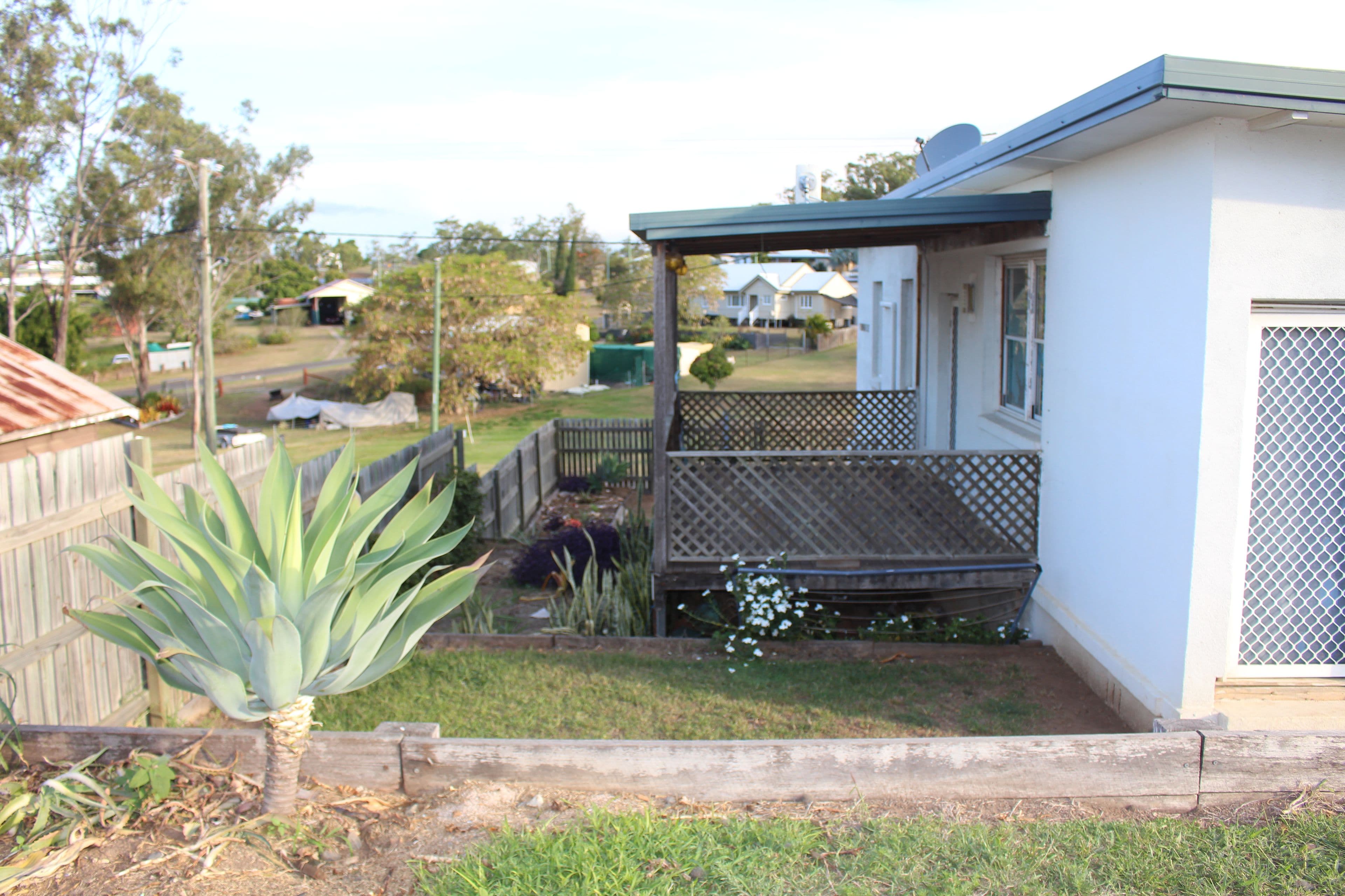 1 Bismark Street, Mount Larcom QLD 4695, Mount Larcom - Thumbnail 5