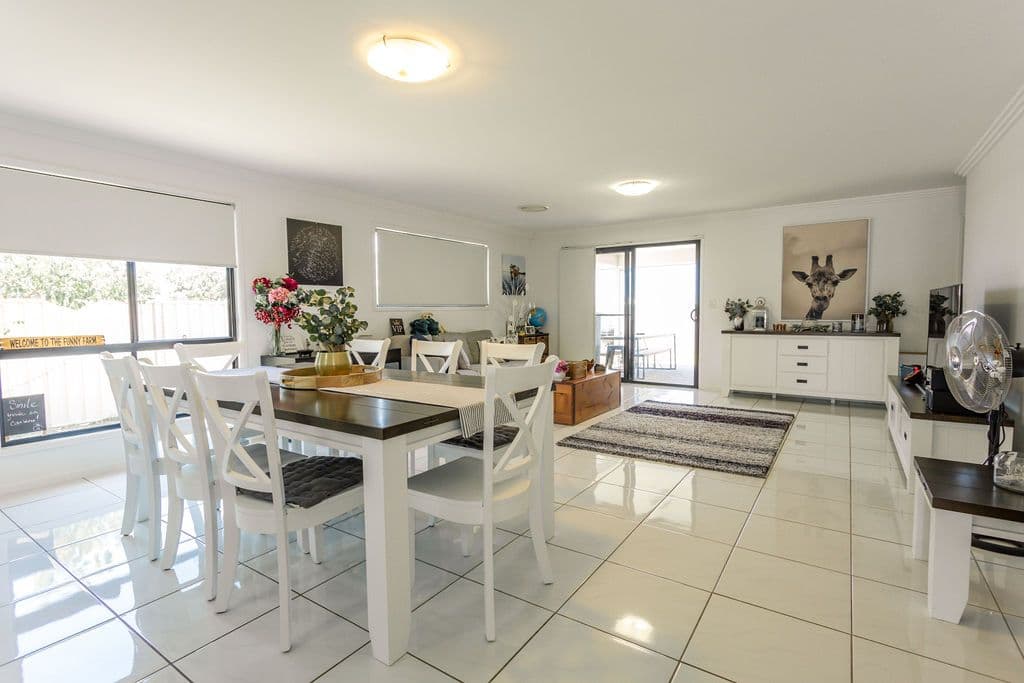 1 Sewell Street, Emerald QLD 4720, Emerald - Thumbnail 4
