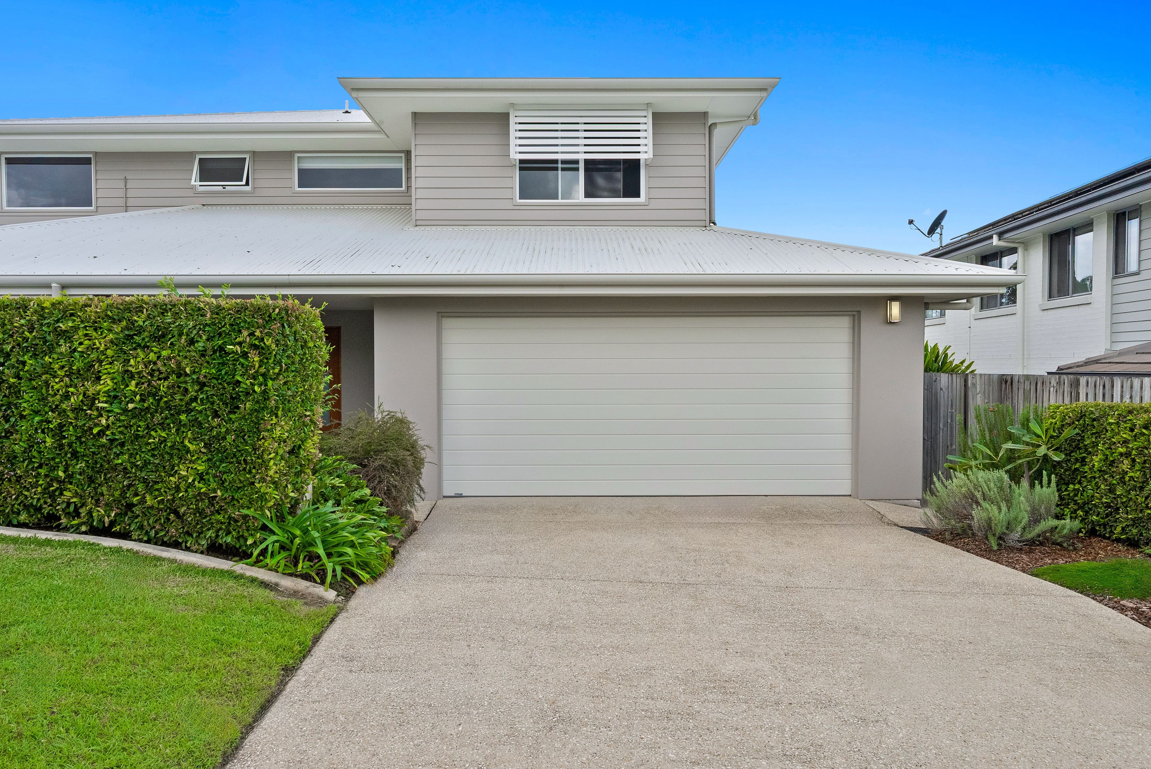 41 Sapphire Place, Elanora QLD 4221, Elanora - Thumbnail 2