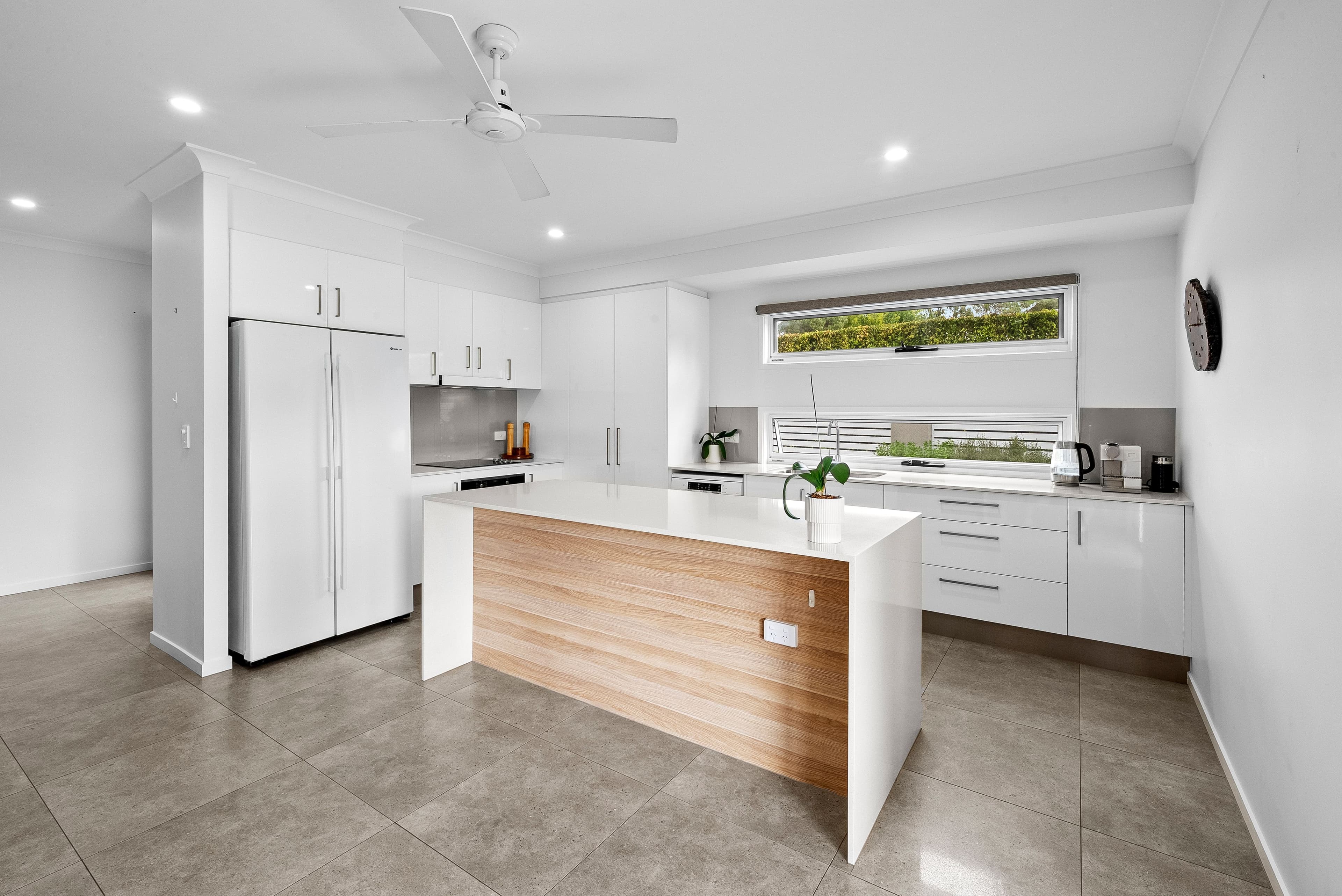 41 Sapphire Place, Elanora QLD 4221, Elanora - Thumbnail 4