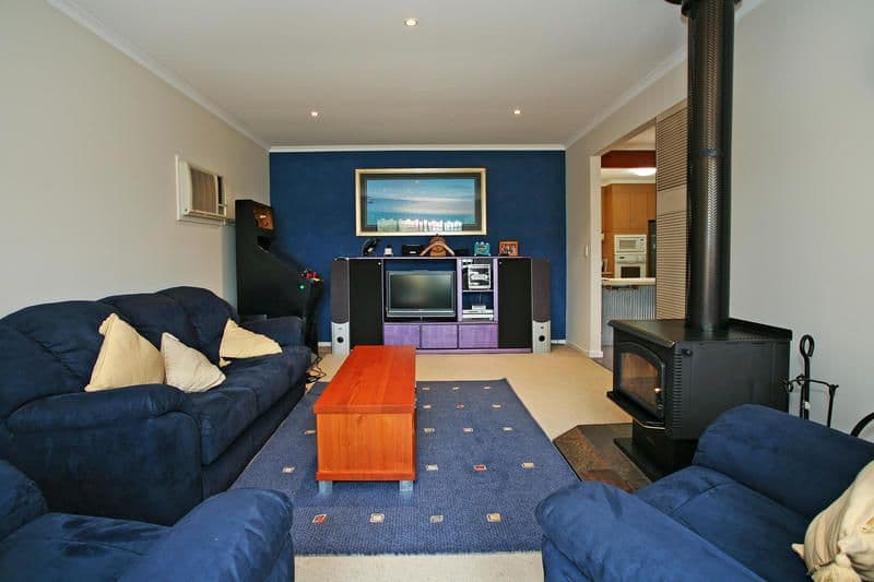 26 Burleigh Drive, GROVEDALE VIC 3216, Grovedale - Thumbnail 6