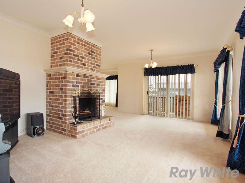 21 Saturn Crescent, BRIDGEMAN DOWNS QLD 4035, Bridgeman Downs - Thumbnail 3