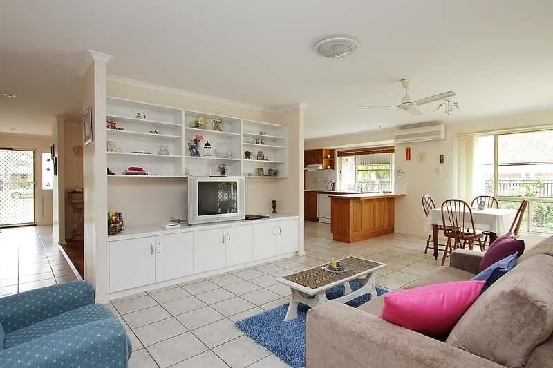 5 Michael Court, OORALEA QLD 4740, Ooralea - Thumbnail 3
