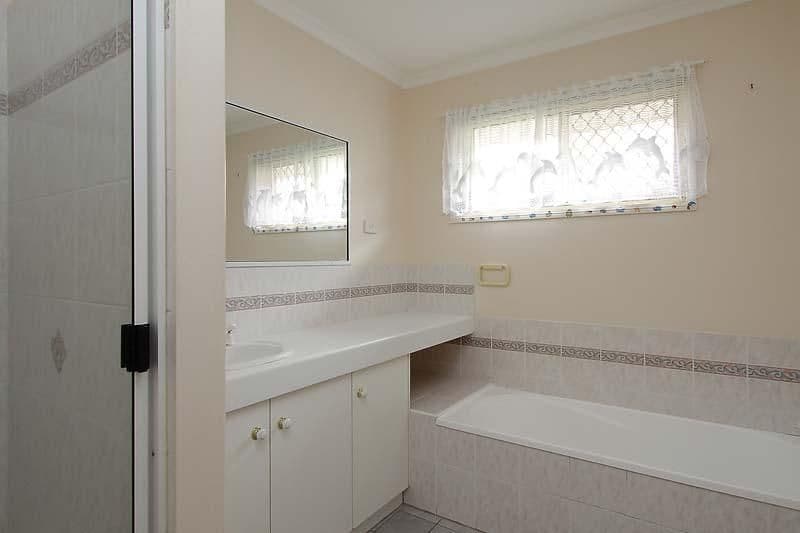 5 Michael Court, OORALEA QLD 4740, Ooralea - Thumbnail 8