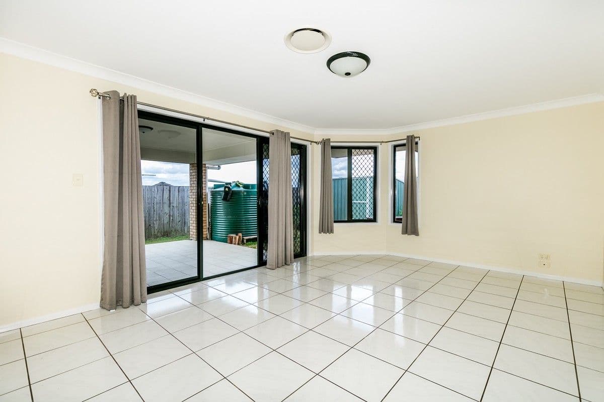 6 Hillview Street, Springfield QLD 4300, Springfield - Thumbnail 6