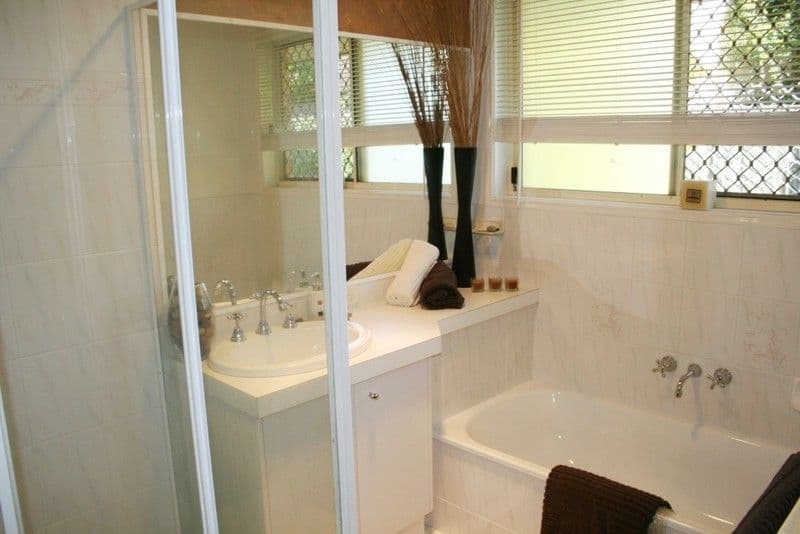 5 Coll Court, MERRIMAC QLD 4226, Merrimac - Thumbnail 8