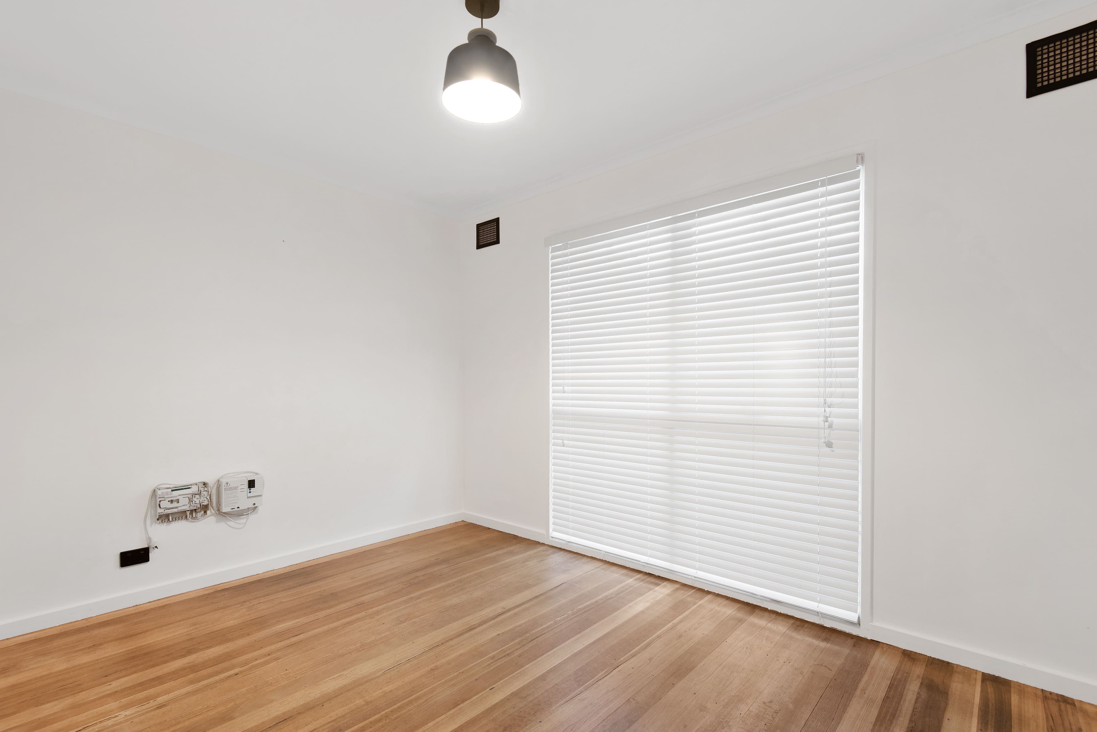 20 Acacia Crescent, Melton South VIC 3338, Melton South - Thumbnail 3