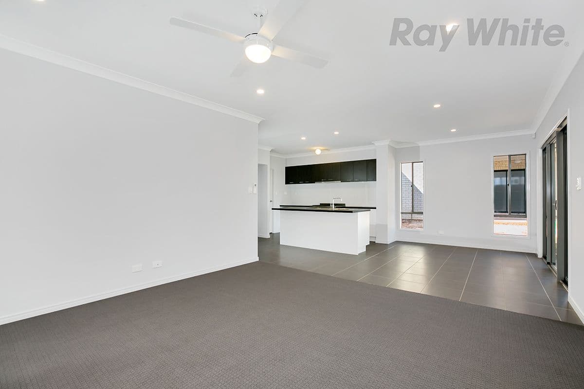 11 Scenic Street, Kuraby QLD 4112, Kuraby - Thumbnail 3