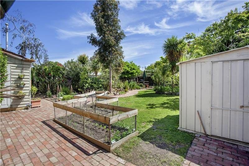 90 Vines Road, HAMLYN HEIGHTS VIC 3215, Hamlyn Heights - Thumbnail 7