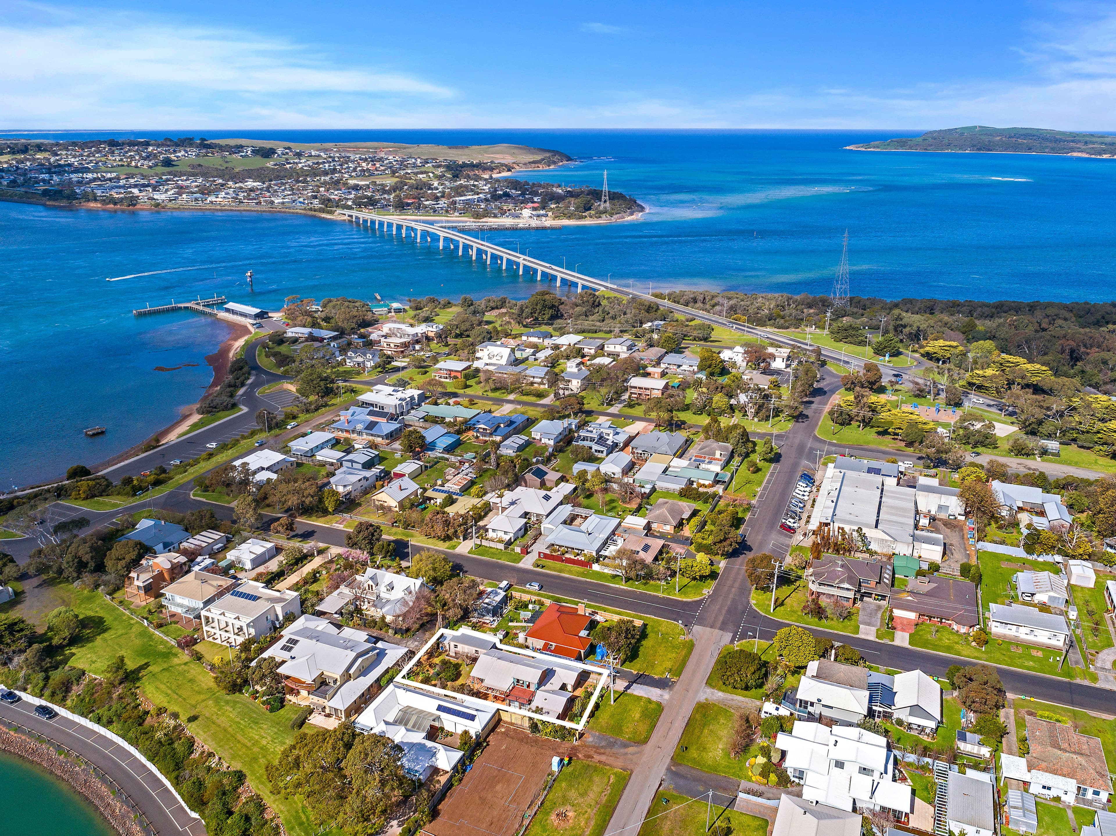 21 Forrest Avenue, Newhaven VIC 3925, Newhaven - Thumbnail 2