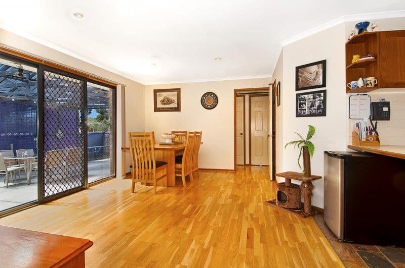 22 Parkdale Drive, CARRUM DOWNS VIC 3201, Carrum Downs - Thumbnail 2