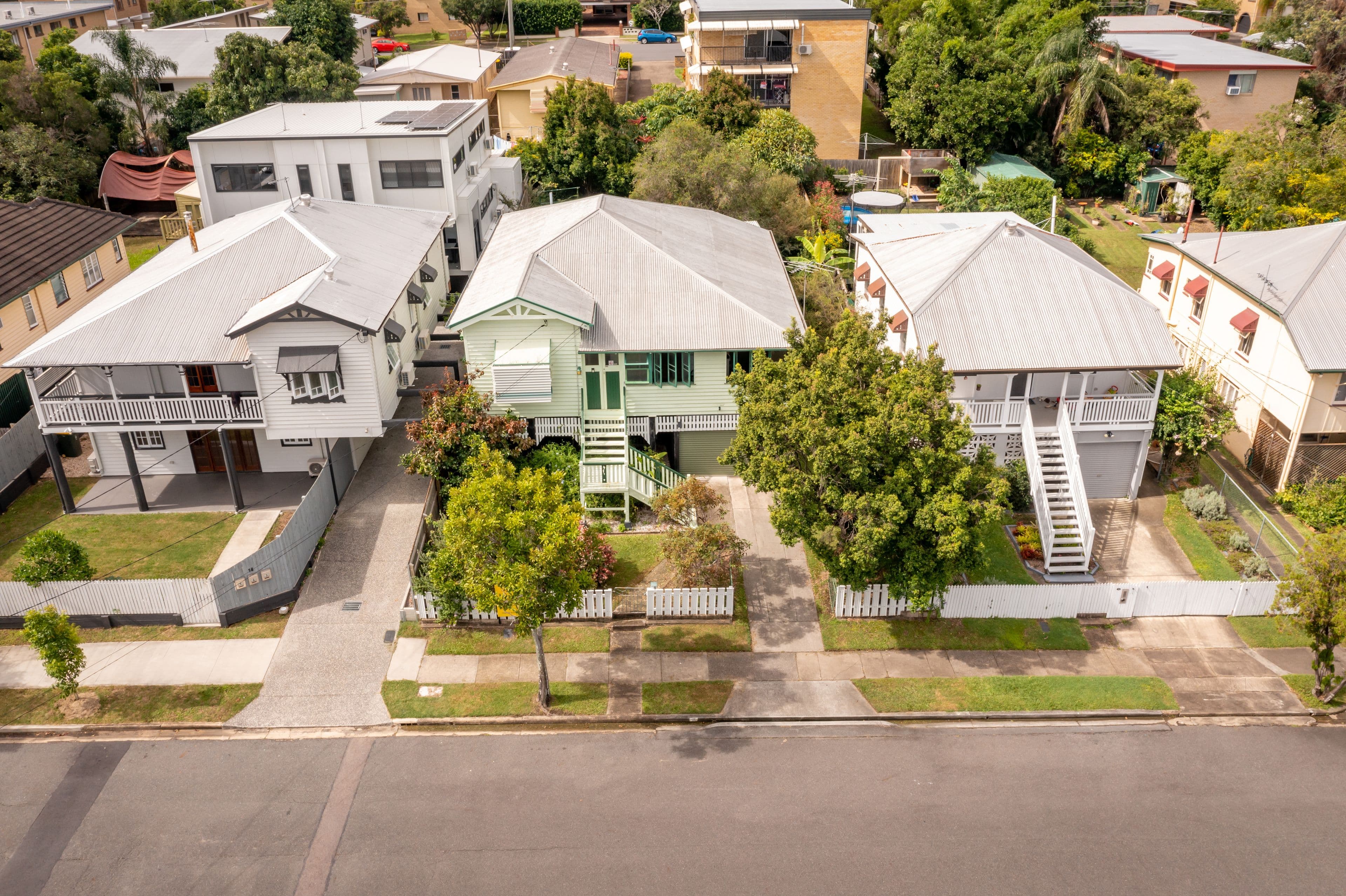 16 Macaulay Street, Coorparoo QLD 4151, Coorparoo - Thumbnail 5