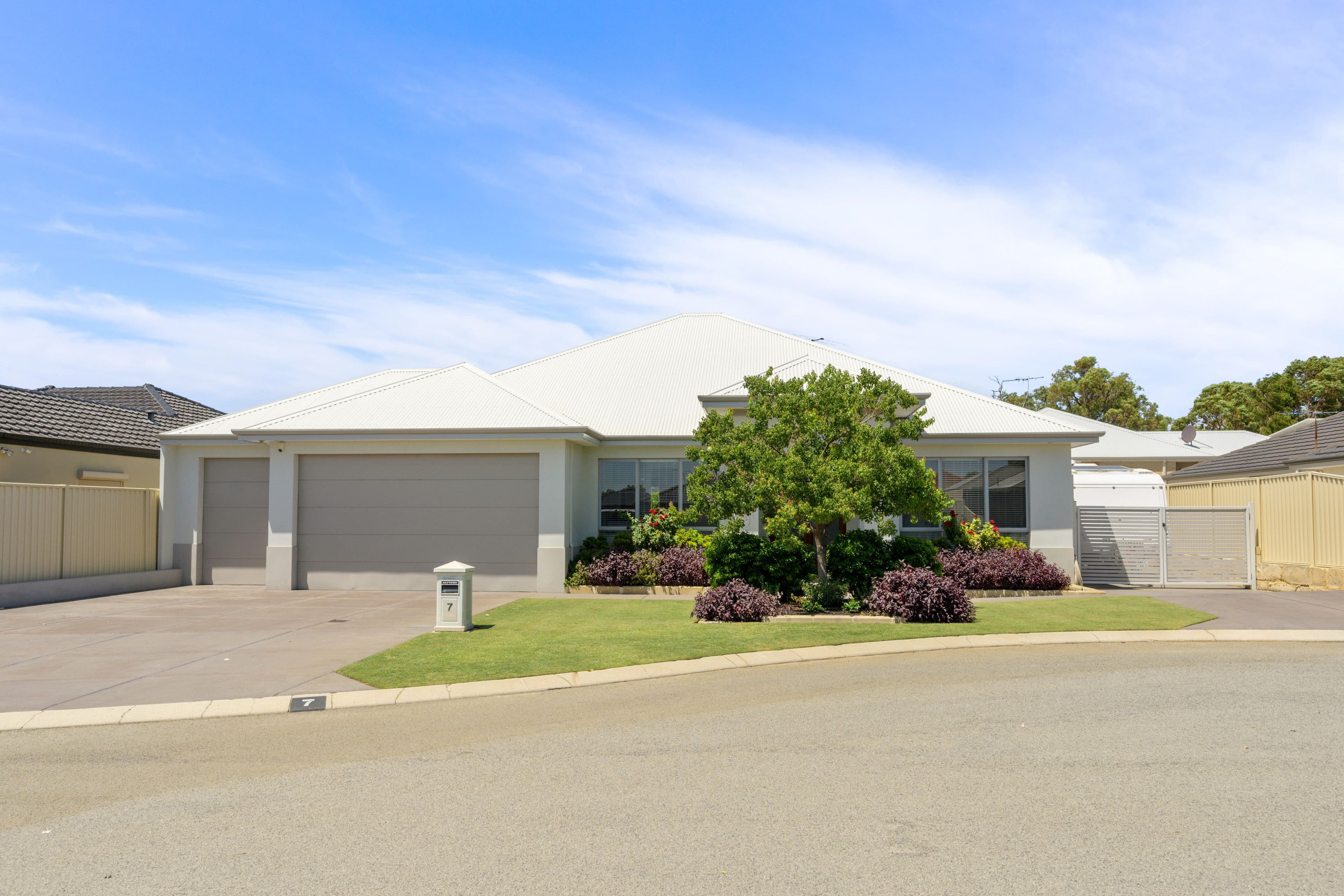 7 Risana Close, Madeley WA 6065, Madeley - Thumbnail 3