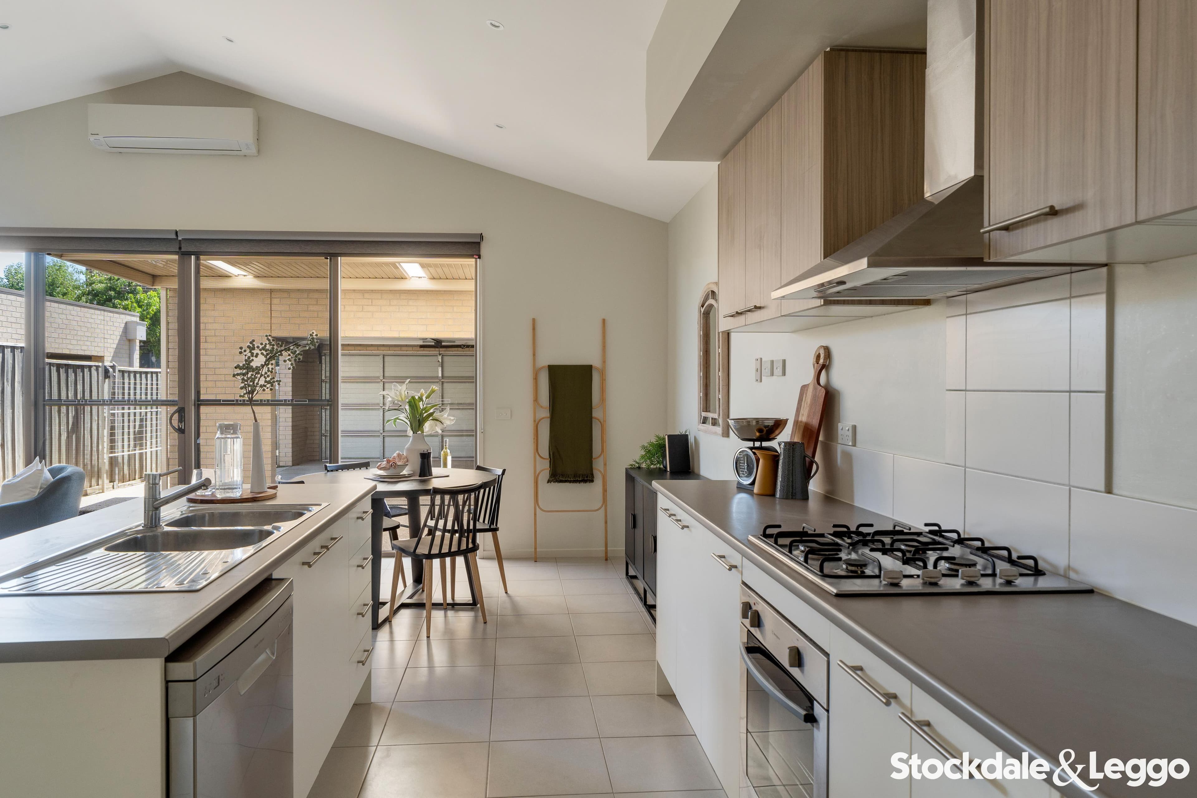 26 Trillium Boulevard, Mickleham VIC, Mickleham - Thumbnail 3