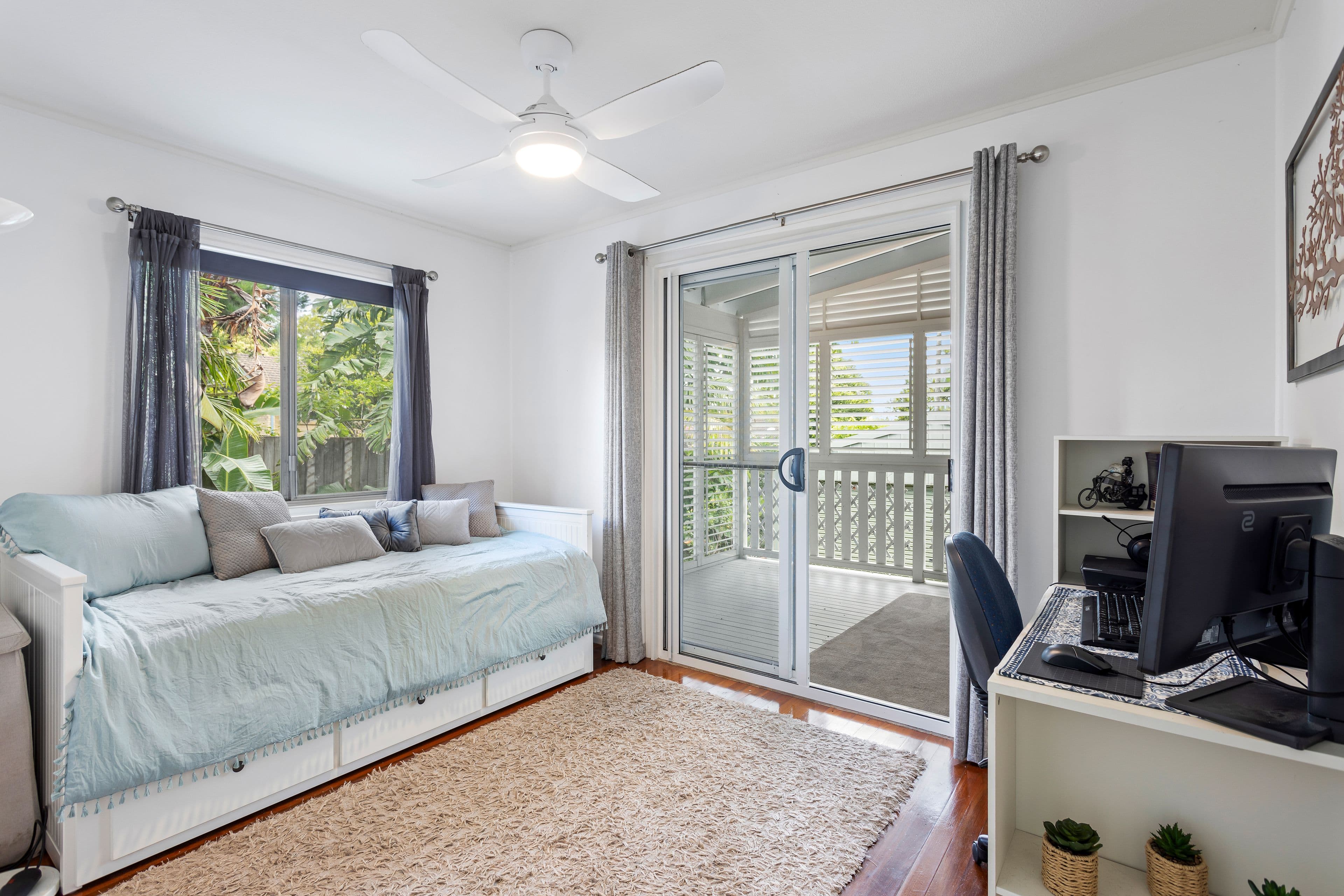 25 Larwon Terrace, Southport QLD 4215, Southport - Thumbnail 6