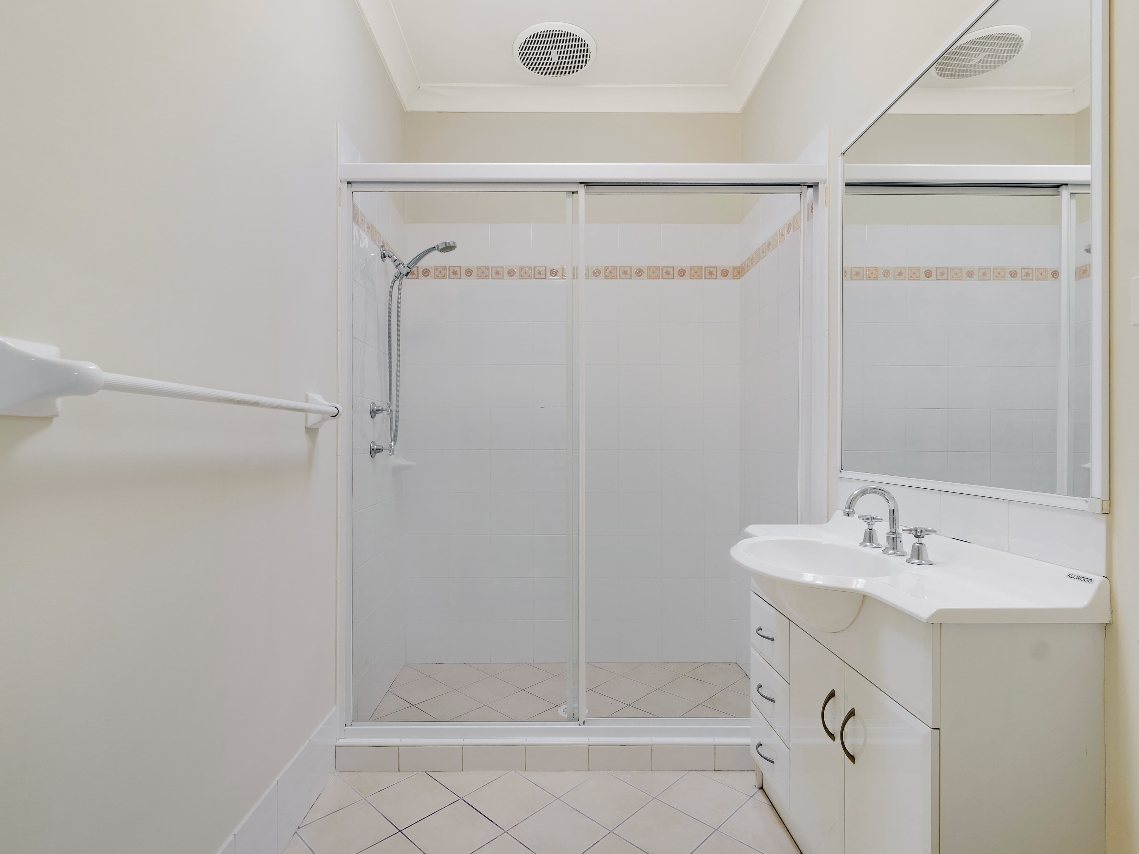2/17 Brenda Street, Ingleburn NSW 2565, Ingleburn - Thumbnail 7