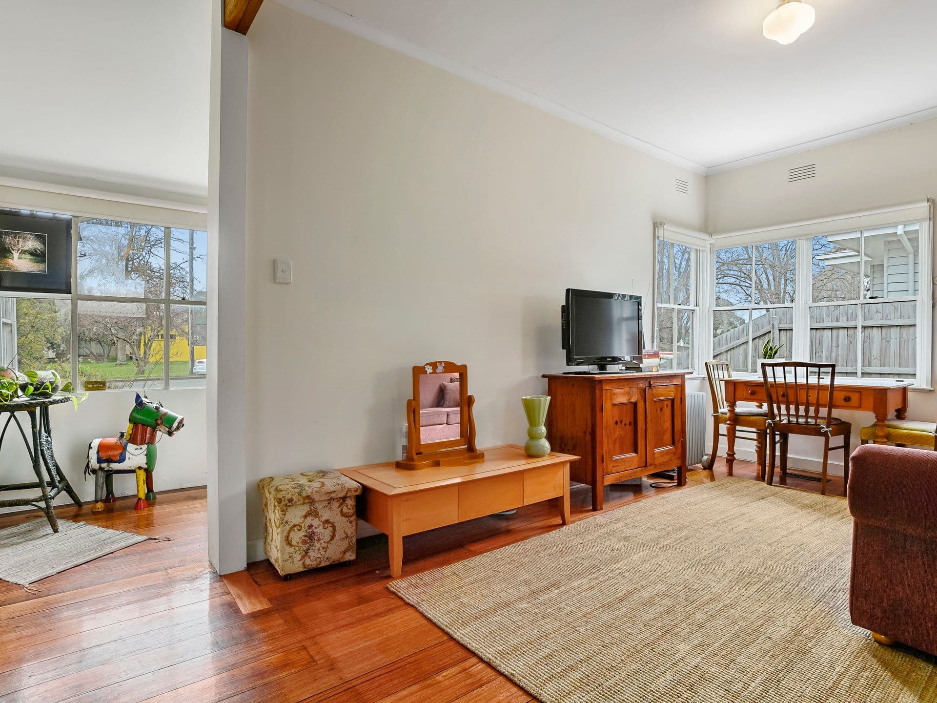 33 Beauchamp Street, Kyneton VIC 3444, Kyneton - Thumbnail 3