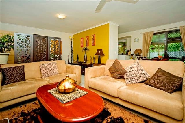 8 Kingaroy Avenue, HELENSVALE QLD 4212, Helensvale - Image 1