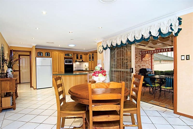 10 Kurrajong Circuit, MOUNT ANNAN NSW 2567, Mount Annan - Thumbnail 2