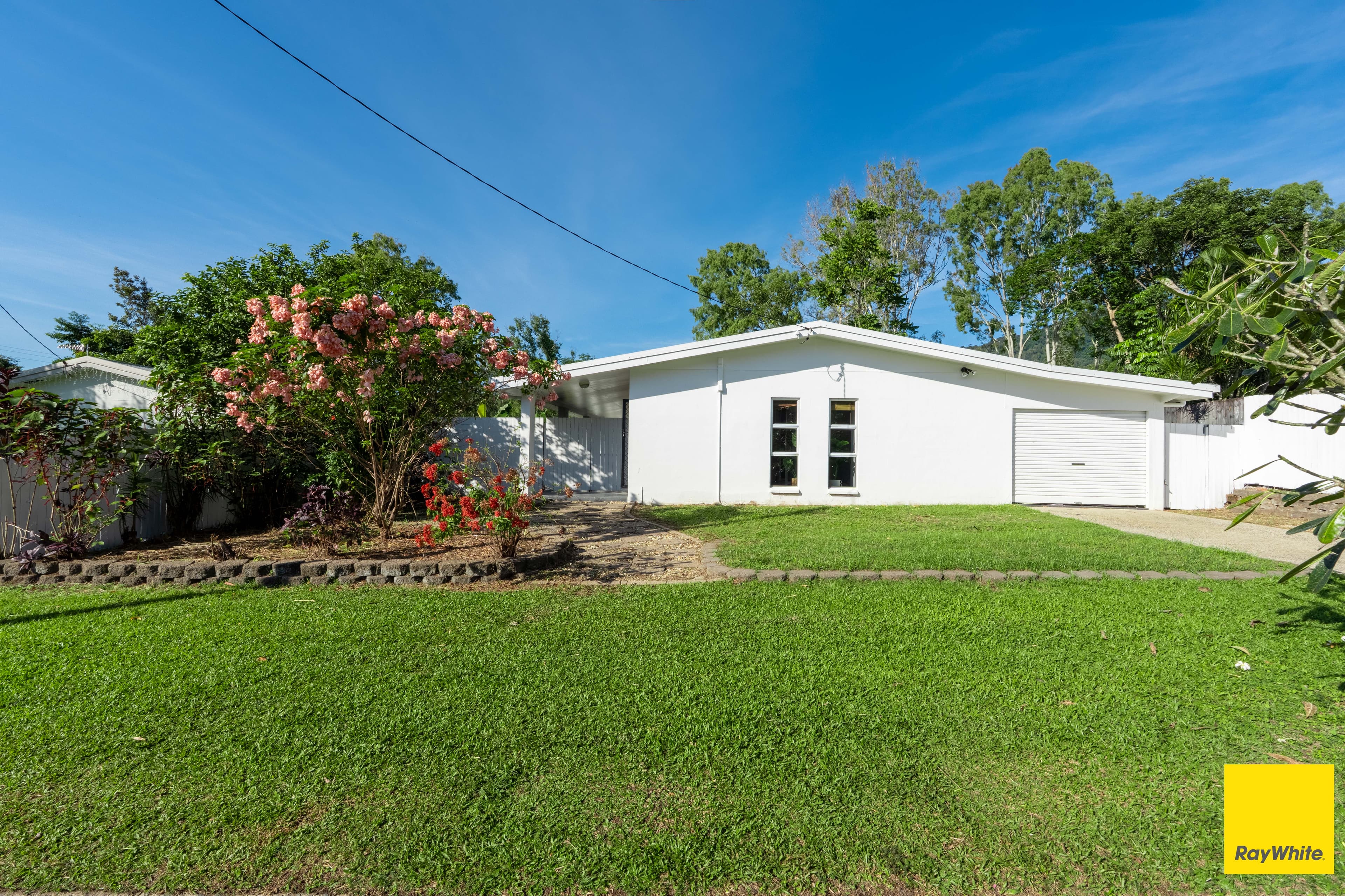5 Prescott Street, Whitfield QLD 4870, Whitfield - Image 1