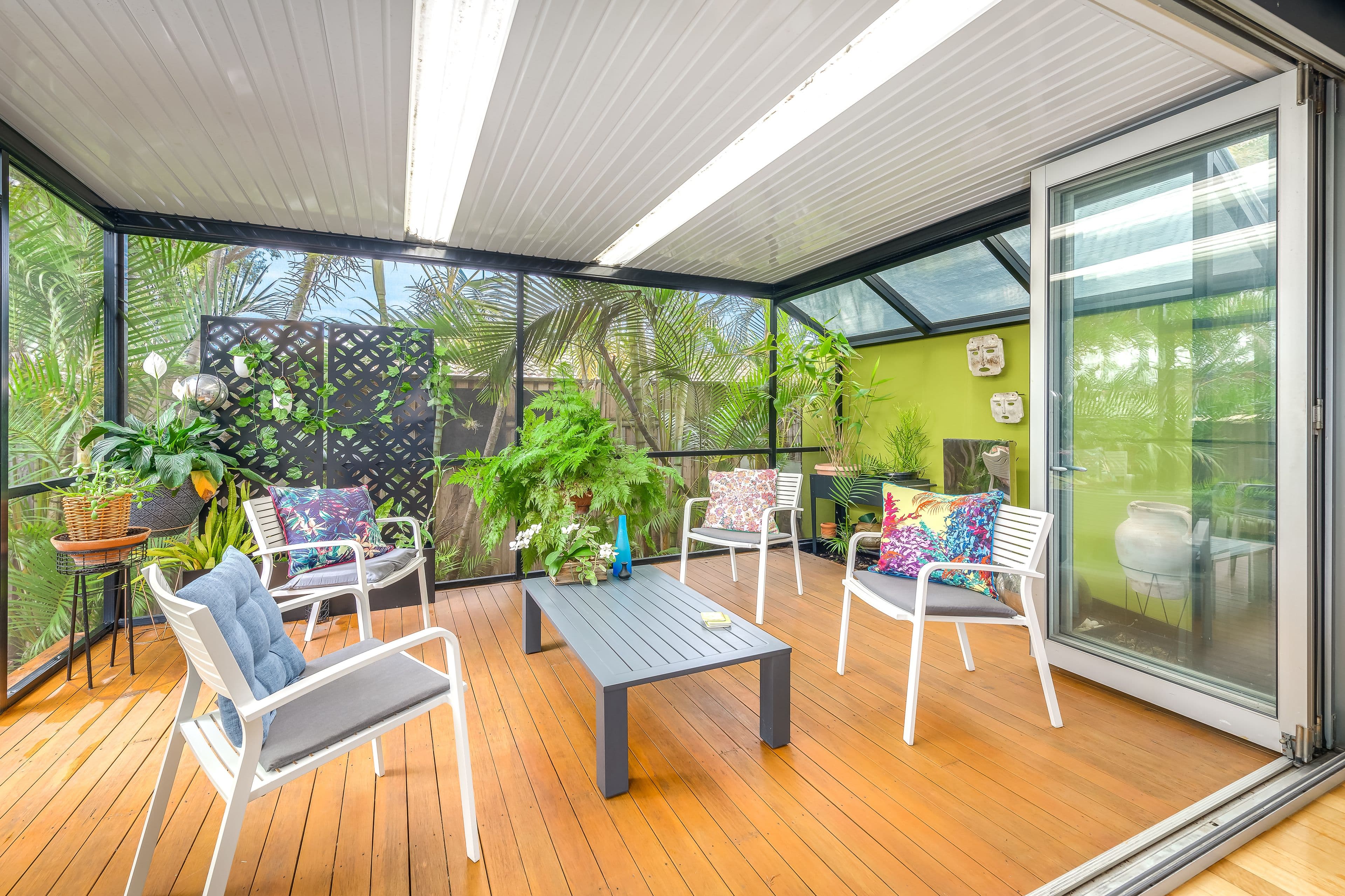 36 Nankeen Avenue, Paradise Point QLD 4216, Paradise Point - Thumbnail 2