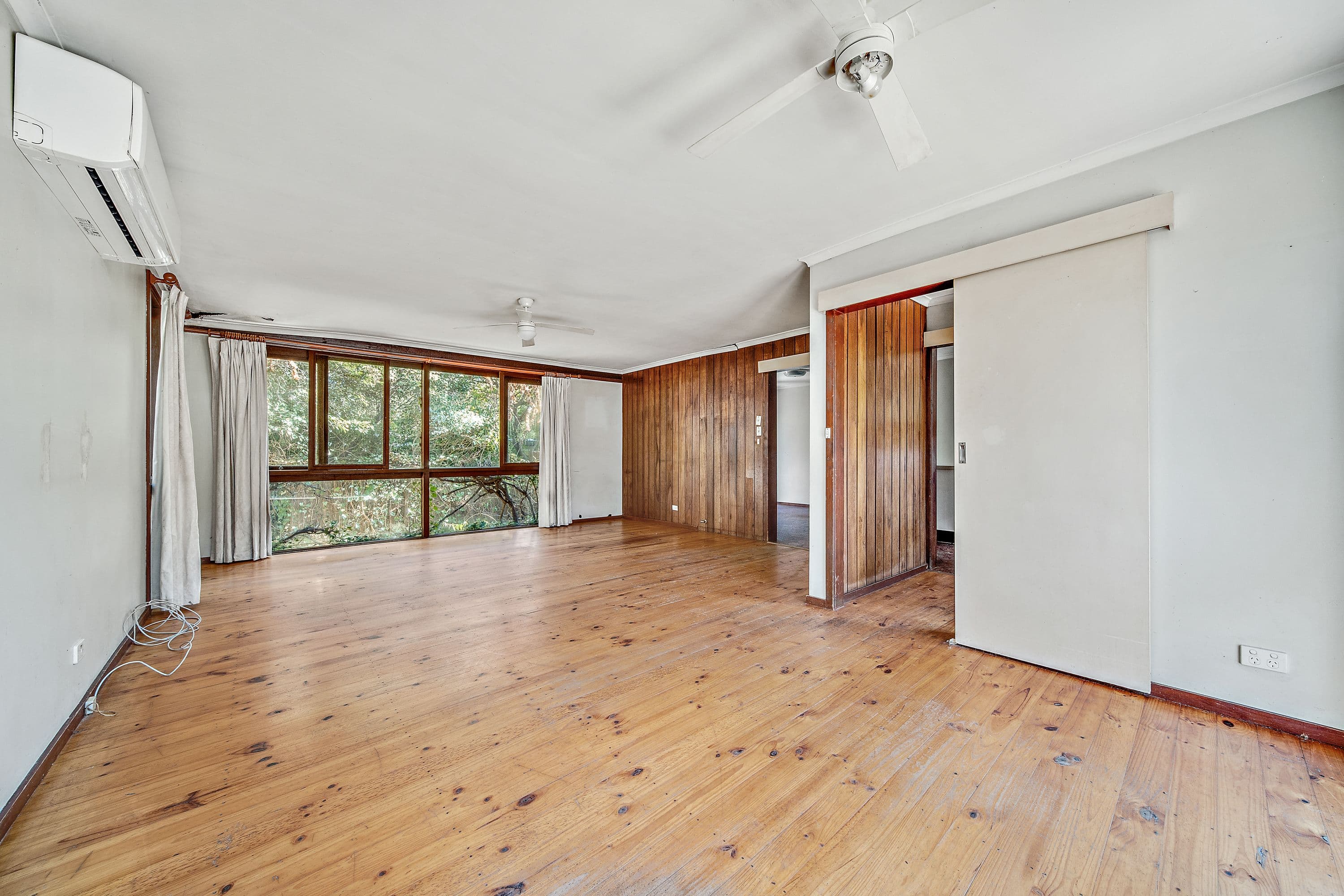 8 Dixon Drive, Holder ACT 2611, Holder - Thumbnail 2
