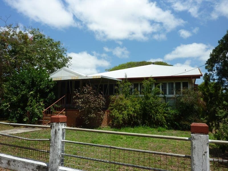 173 Stuart Drive, WULGURU QLD 4811, Wulguru - Thumbnail 2