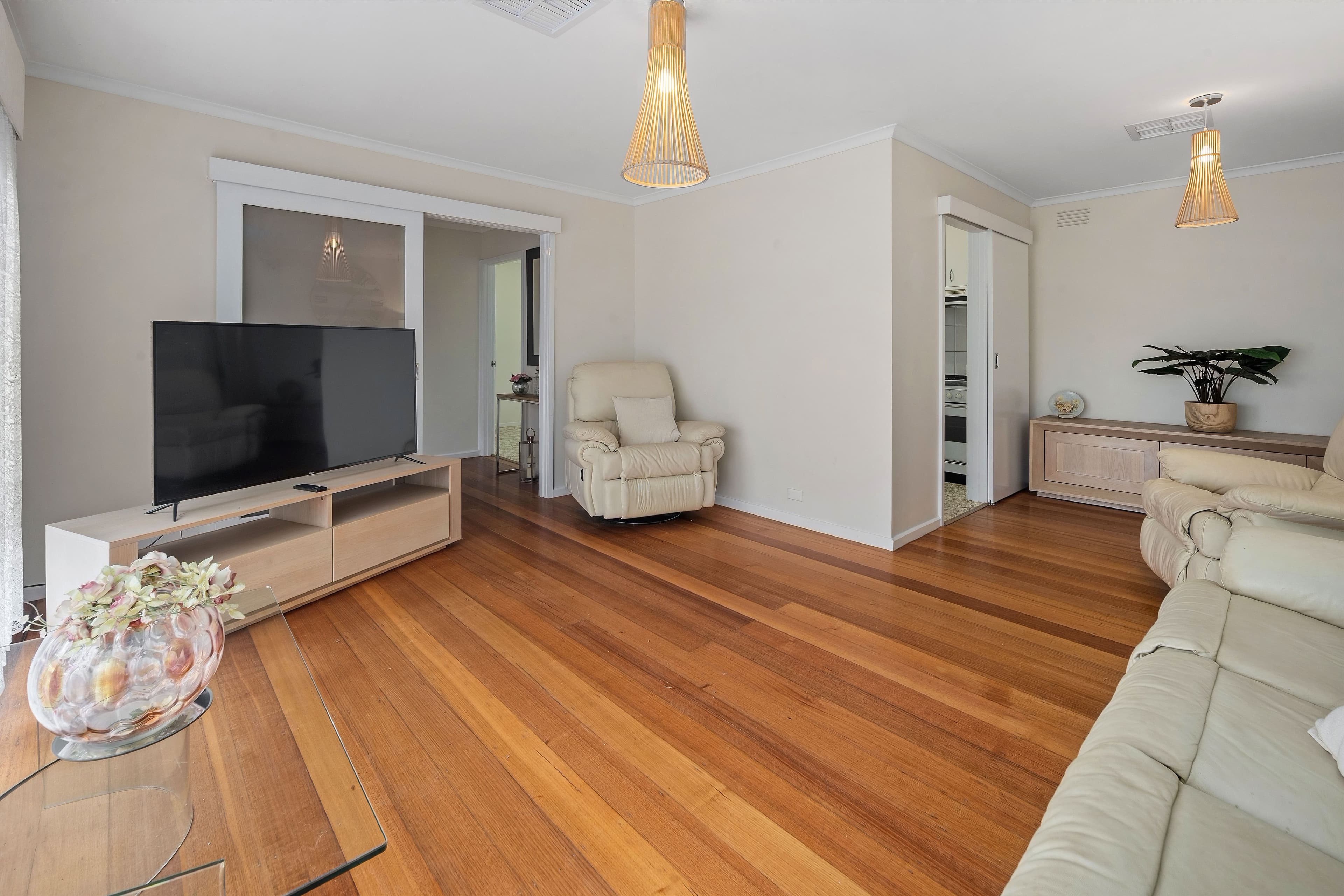 2 Flinders Court, Lalor VIC 3075, Lalor - Thumbnail 2