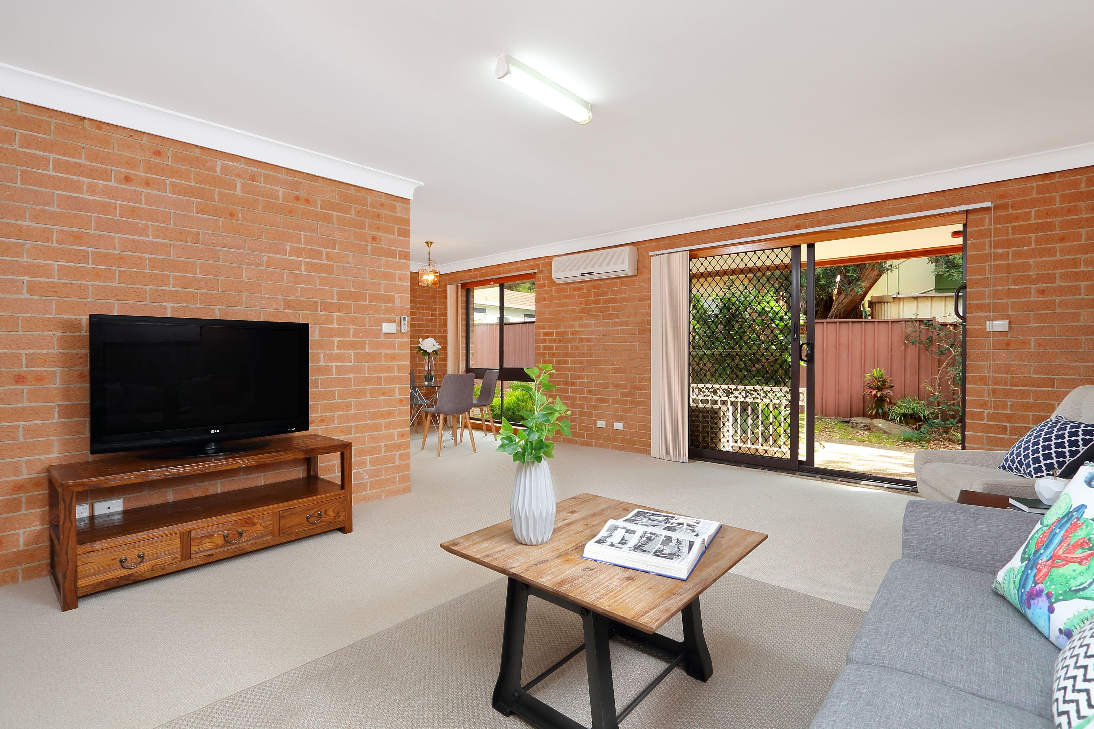 880 Forest Road, Peakhurst NSW 2210, Peakhurst - Thumbnail 3